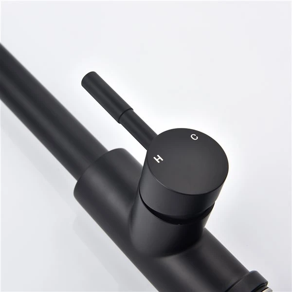 WELLFOR Matte Black 1-Handle Deck Mount Pull-Out Kitchen Faucet 4 WELLFOR Matte Black 1-Handle Deck Mount Pull-Out Kitchen Faucet - Image 4