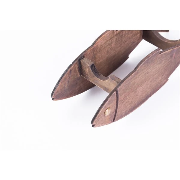 Vintiquewise 1-Bottle Wooden Fish Shaped Decorative Wine Bottle Holder 3 Vintiquewise 1-Bottle Wooden Fish Shaped Decorative Wine Bottle Holder - Image 3