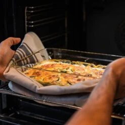 ZWILLING Fresh & Save 2.85-L Grey Glass Vacuum Gratin Dish 8 ZWILLING Fresh & Save 2.85-L Grey Glass Vacuum Gratin Dish -Alliedbas Shop 332003145 AlternateImage5 l